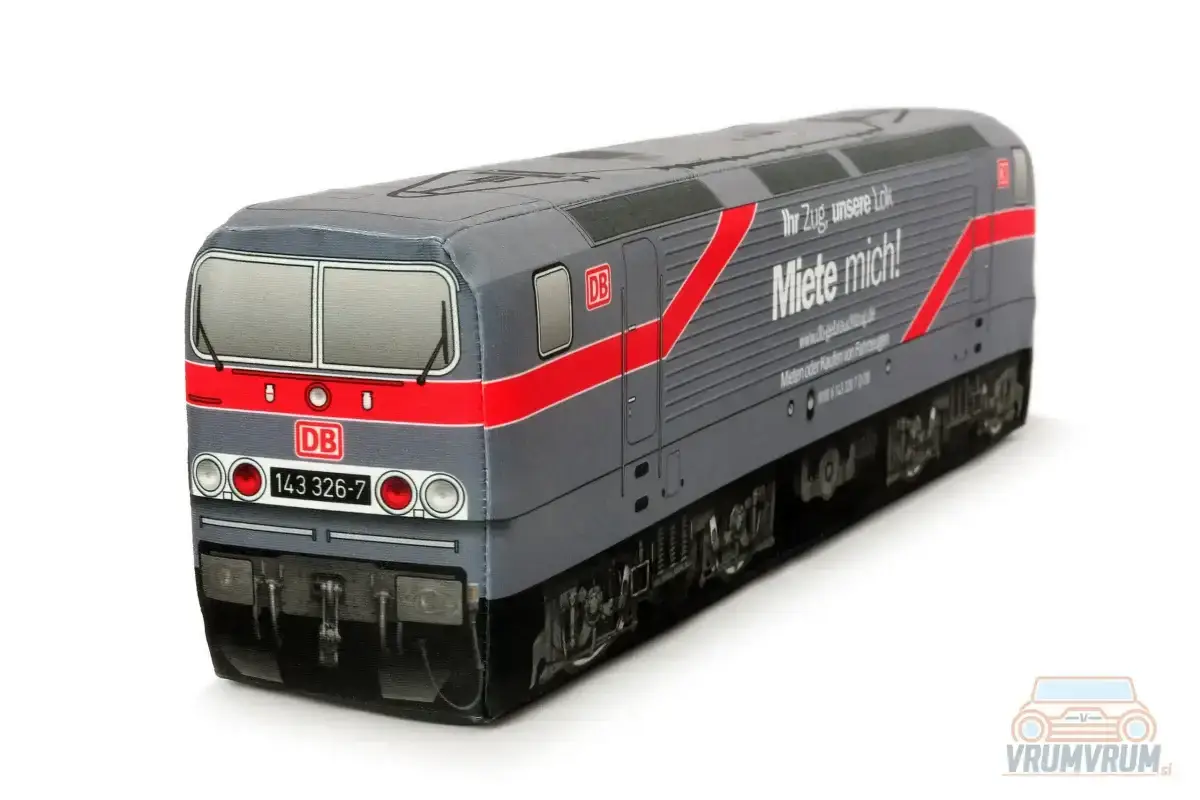DB 143 locomotive train vrumvrum