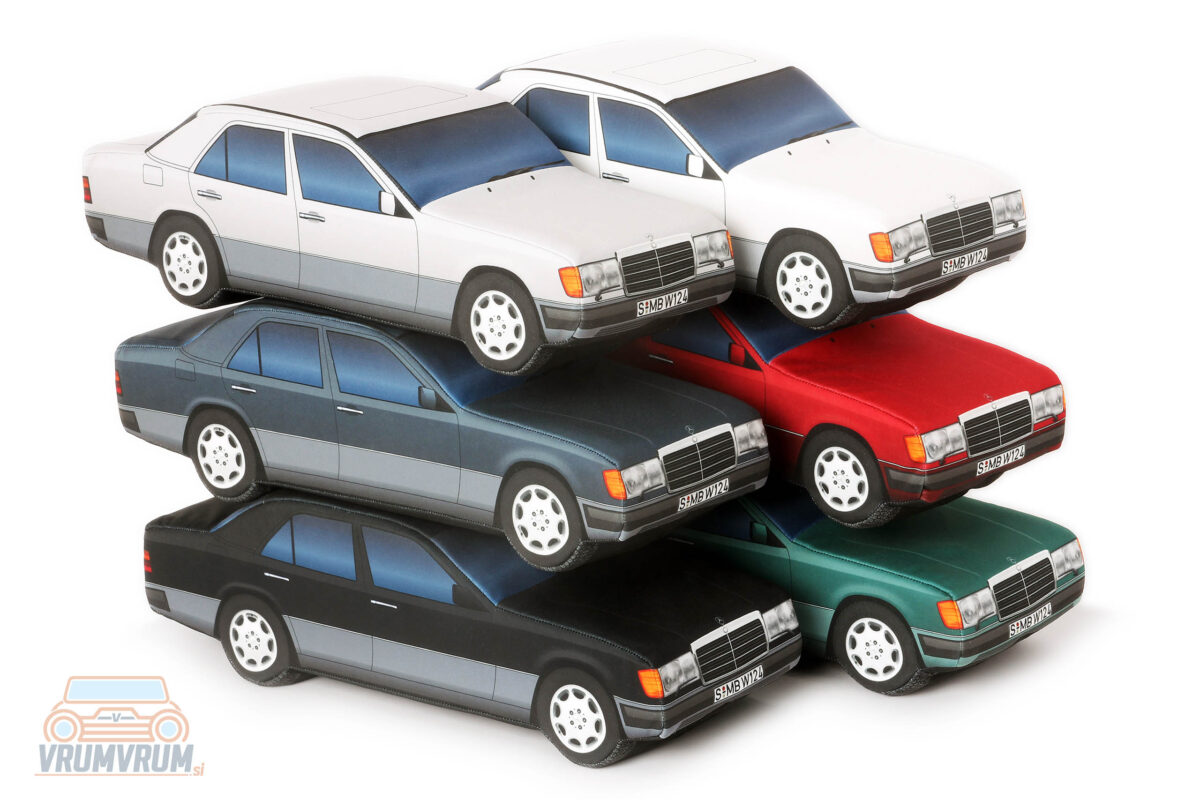 Mercedes W124 vrumvrum okrasna blazina